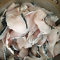 #入秋滋补正当时#不用酒店大厨教的酸菜鱼的做法图解2