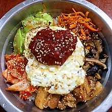 没有石锅也能吃拌饭—五花肉拌饭