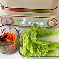 鸡肉虾仁白玉卷的做法图解1