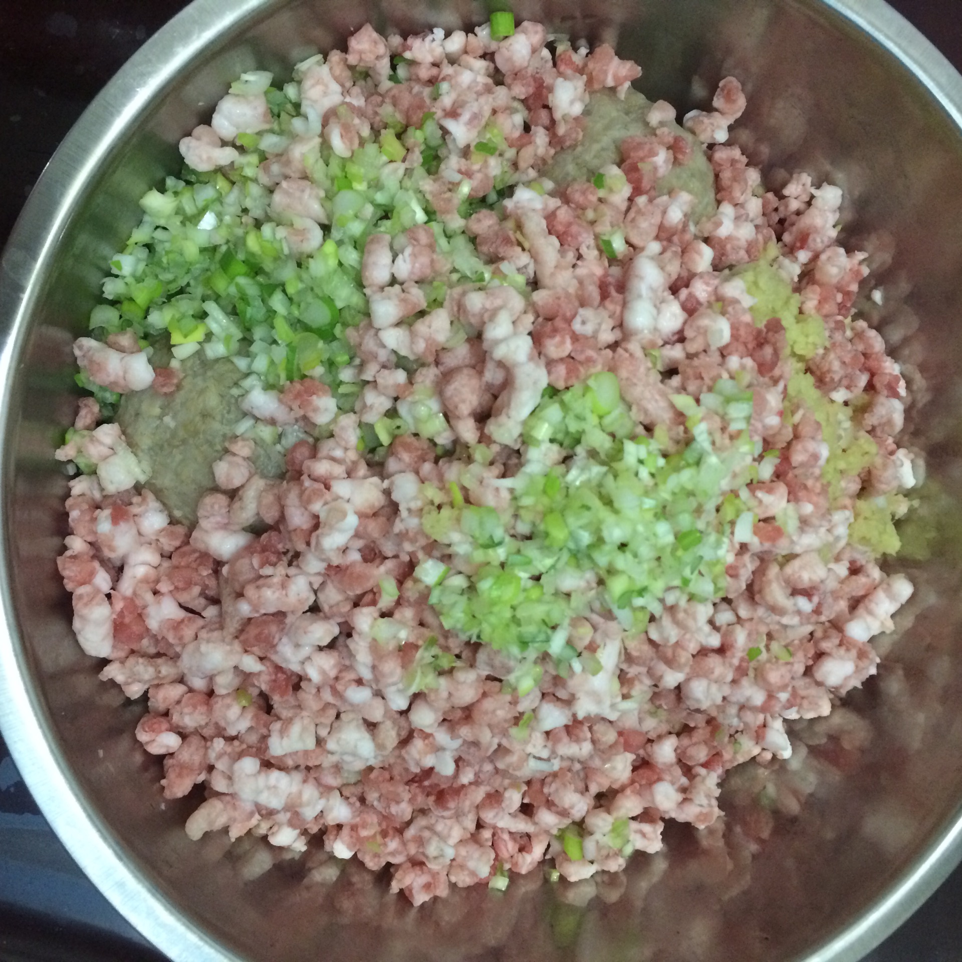 猪肉酸菜馅饺子的做法图解7