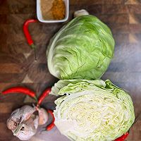 #时令蔬菜最养人#凉拌卷心菜！的做法图解1