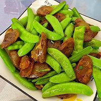 腊肠炒荷兰豆的做法图解7