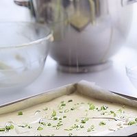 不开裂不掉皮的香葱肉松蛋糕卷的做法图解6