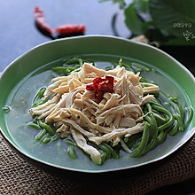 【菠菜鸡丝面】——清淡面条也要做得有滋有味