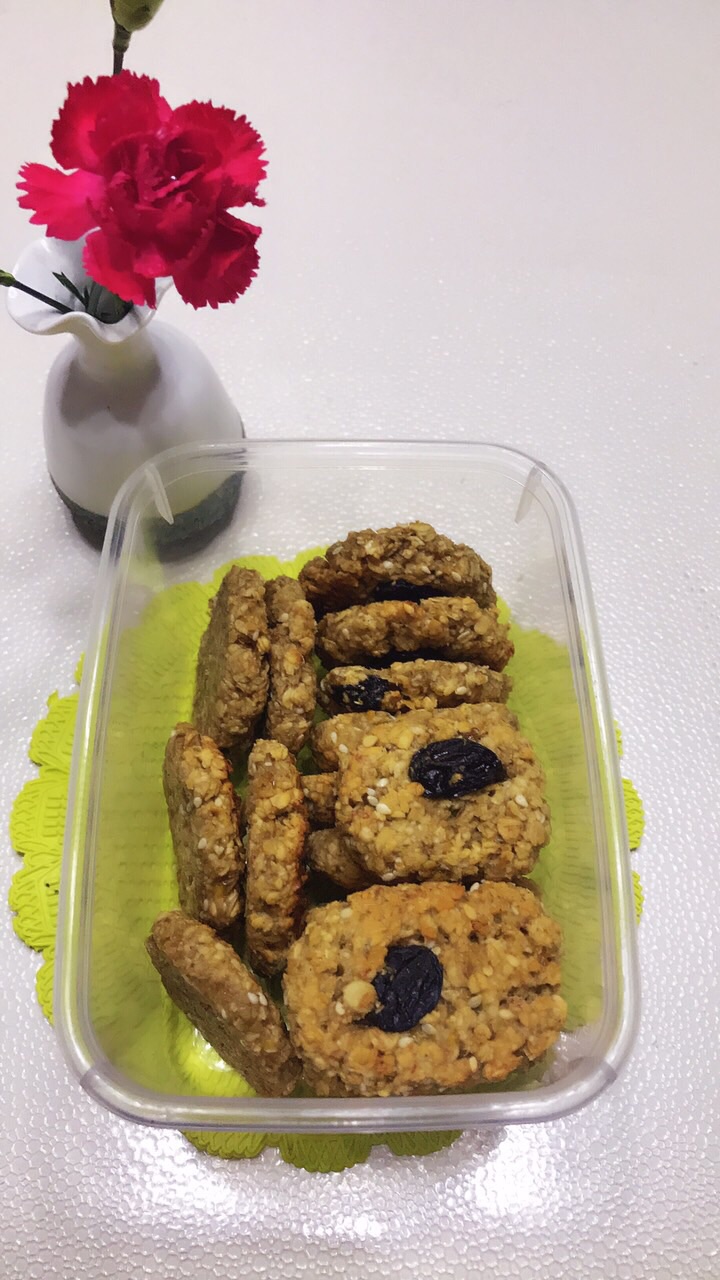自制燕麦轻身饼干的做法