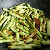 素烧四季豆的做法图解6