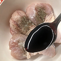 厨房小白也可以轻松驾驭的空气炸锅-炸鸡腿的做法图解3