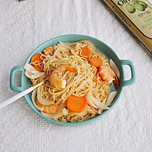 #资深营养师#轻食减脂虾仁意面