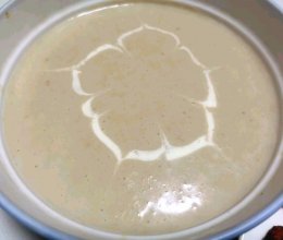 蘑菇奶油浓汤的做法