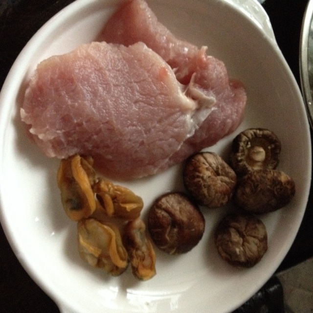 香菇蚝豉煎肉饼（家常版）的做法图解1