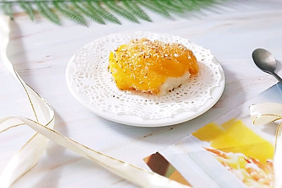 黄桃糯米椰汁糕