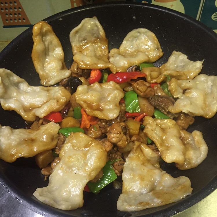 地锅鸡的做法