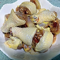 栗子炆鸡的做法图解1