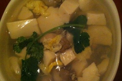 蛤俐豆腐汤