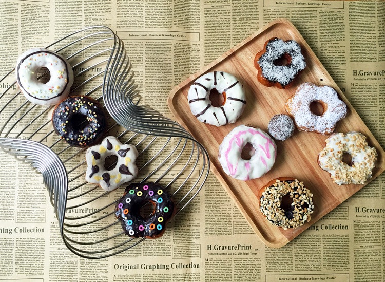 给人惊喜的donuts/甜甜圈的做法
