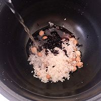 #冬季滋补花样吃法#黑米粥的做法图解4