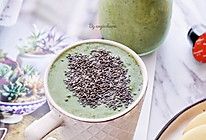 夏日清晨绿色能量思慕雪green smoothie的做法