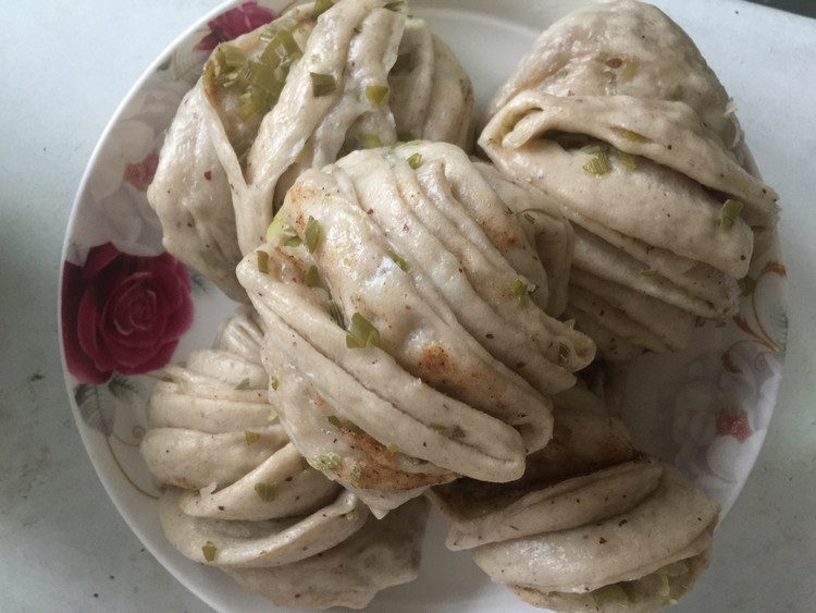 豆渣葱花花卷的做法