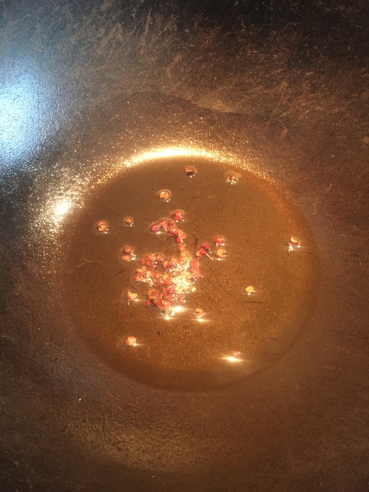 早餐-热辣浓香的红烧牛肉面（附油泼辣椒做法）的做法图解5