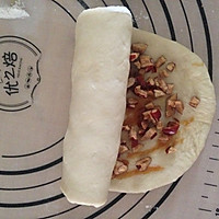 香甜浓郁——红糖枣丁面包卷#东菱魔法云面包机#的做法图解10