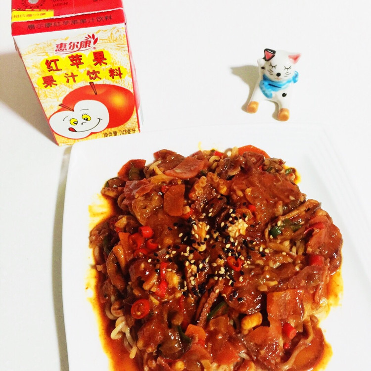 私房朝鲜风味辣炒八爪鱼拌面的做法