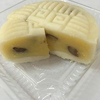 奶黄栗子冰皮月饼的做法图解2