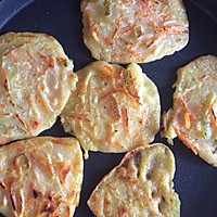 快手杂粮蔬菜饼的做法图解8