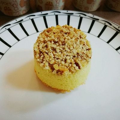 核桃仁蜂蜜纸杯蛋糕