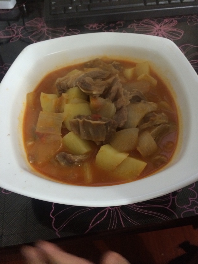 西红柿土豆炖牛腩