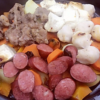 【塔吉锅料理】土豆南瓜肉煲的做法图解4