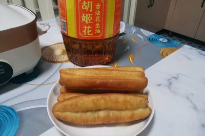 炸油条