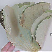 荷叶糯米鸡的做法图解1