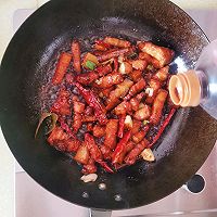 红烧肉抱蛋，炸翻你的味蕾。的做法图解7