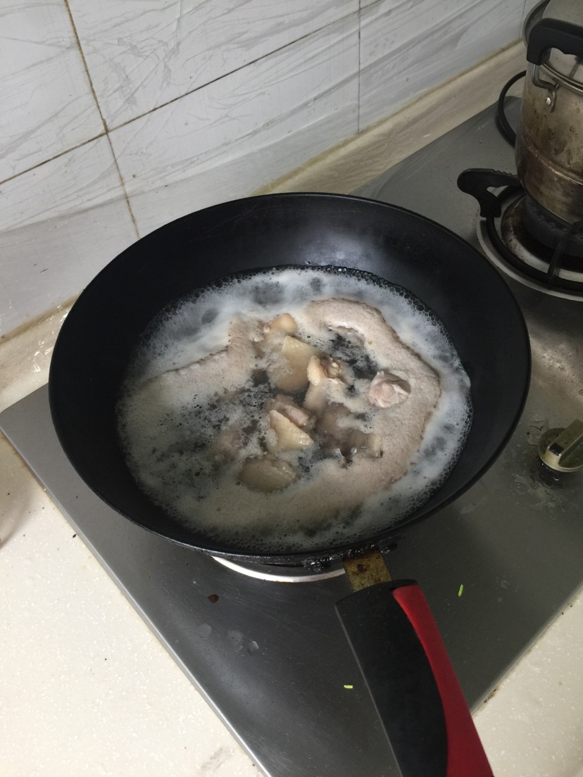 红烧板栗鸡的做法图解5