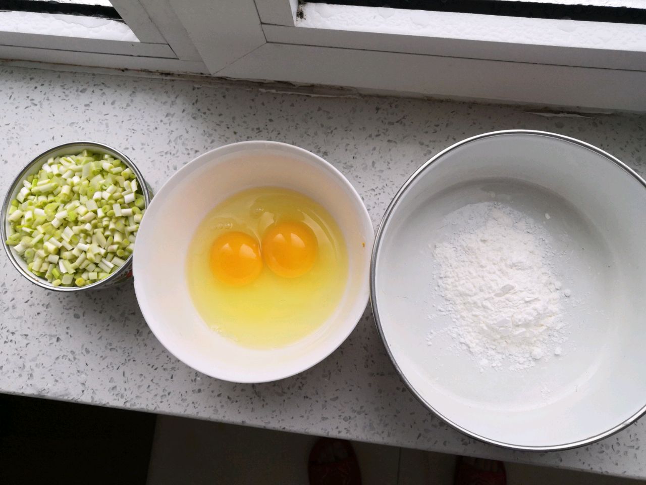 蒜苗炒鸡蛋的做法_【图解】蒜苗炒鸡蛋怎么做如何做好吃_蒜苗炒鸡蛋家常做法大全_&喜洋洋&_豆果美食