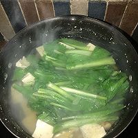 黄蛤小白菜豆腐汤的做法图解5