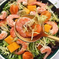 #金龙鱼橄榄油调和油520美食菜谱#虾仁蔬菜沙拉的做法图解7