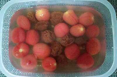 话梅小番茄