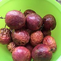 百香果蜜的做法图解1
