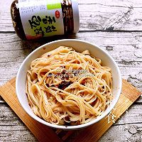 香菇酱空心面的做法图解6