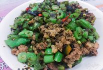 豆角橄榄菜炒肉～懒人版·下饭菜的做法