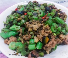豆角橄榄菜炒肉～懒人版·下饭菜的做法