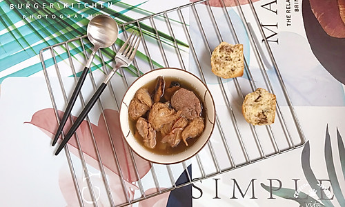 猴头菇灵芝煲猪腱-养胃安神，提高免疫力的做法