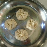 饺子皮千层饼生煎包的做法图解4