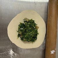 萝卜缨大包子的做法图解11