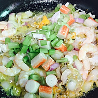 【八月家】咖喱海鲜芝士焗饭（三人份量）的做法图解4