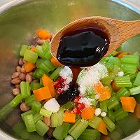 #珍选捞汁 健康轻食季#花生米拌芹菜的做法图解9