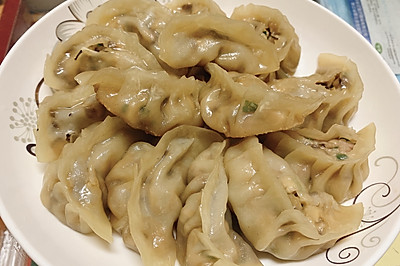 香煎香菇月牙饺