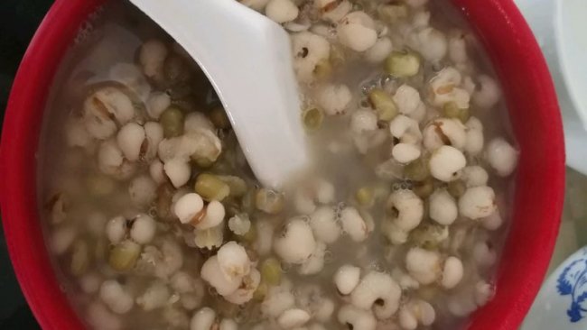 薏米绿豆粥去湿热的做法