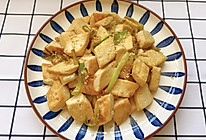 家常小炒—大葱炒豆腐的做法